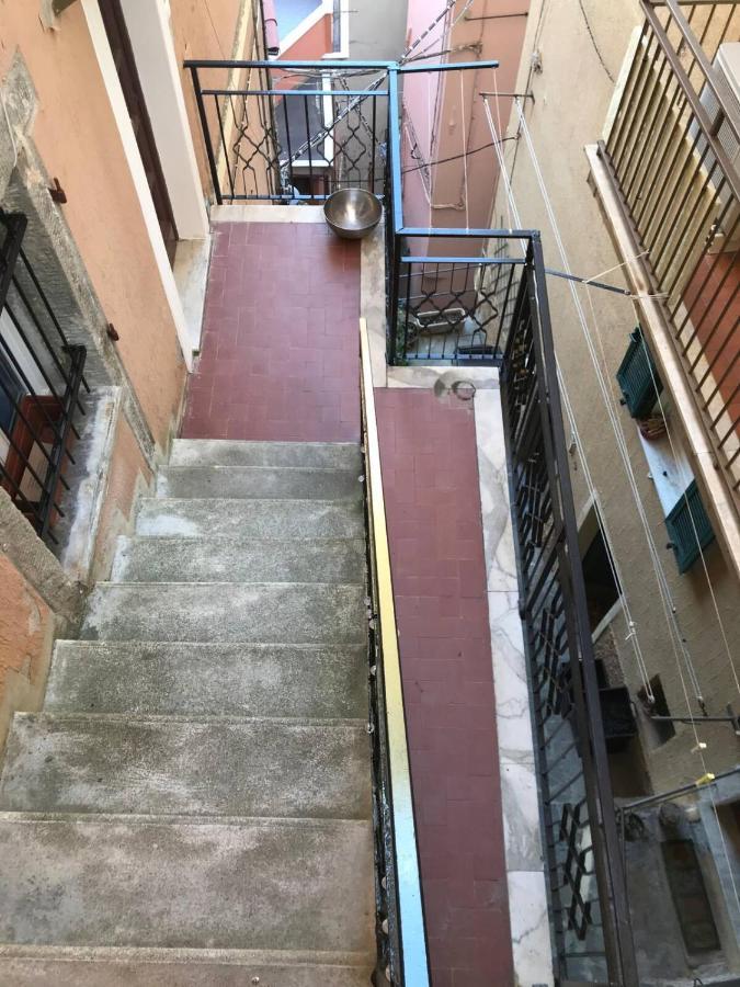 Hannette Cinqueterre Apt Libeccio مانارولا المظهر الخارجي الصورة